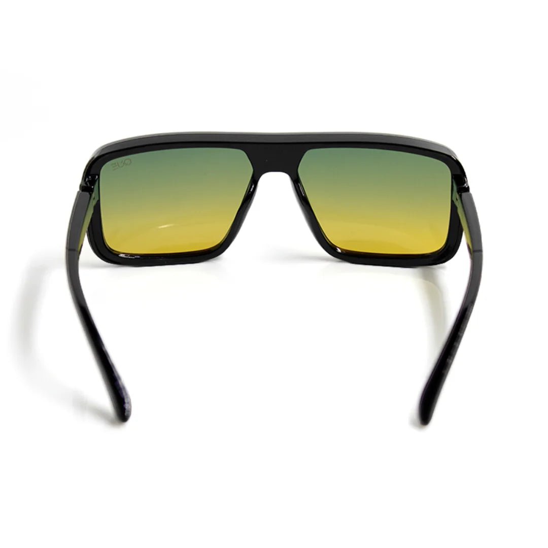 QUE PRABAL - Wayfarer - Que Universe