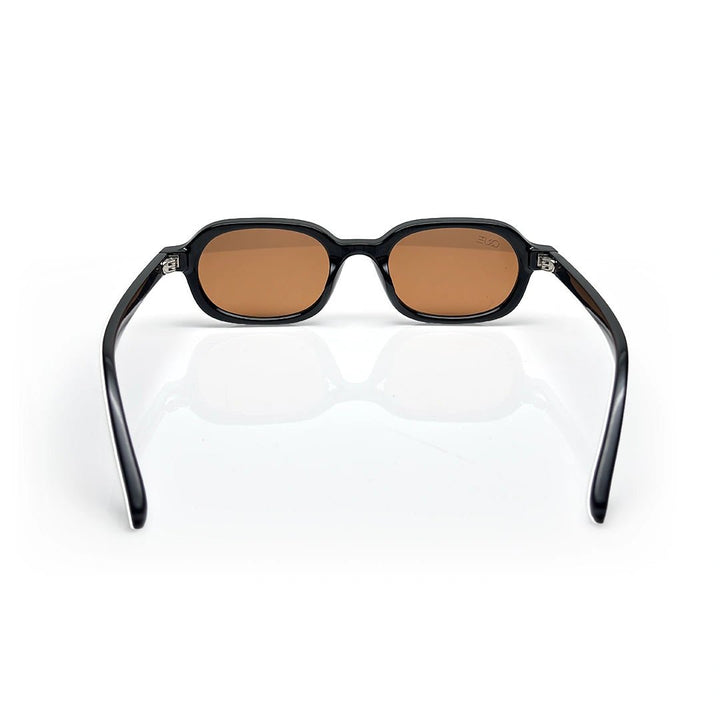 QUE PRITH - Wayfarer - Que Universe