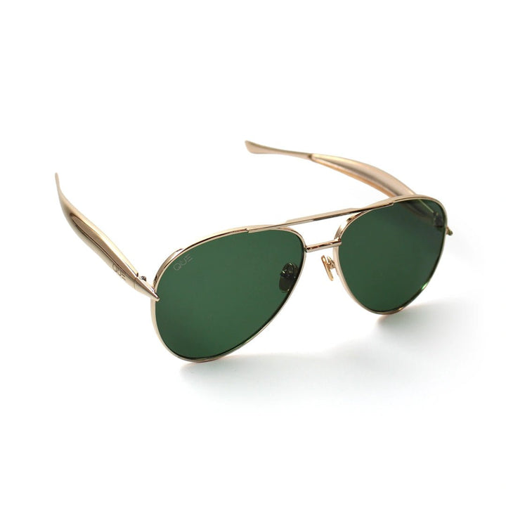 QUE RAAH - Aviator - Que Universe