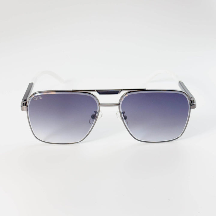 QUE SPRING HINGE : MEDIUM - Aviator - Que Universe