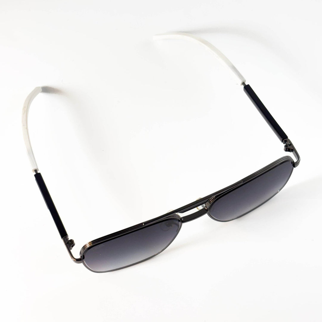 QUE SPRING HINGE : MEDIUM - Aviator - Que Universe