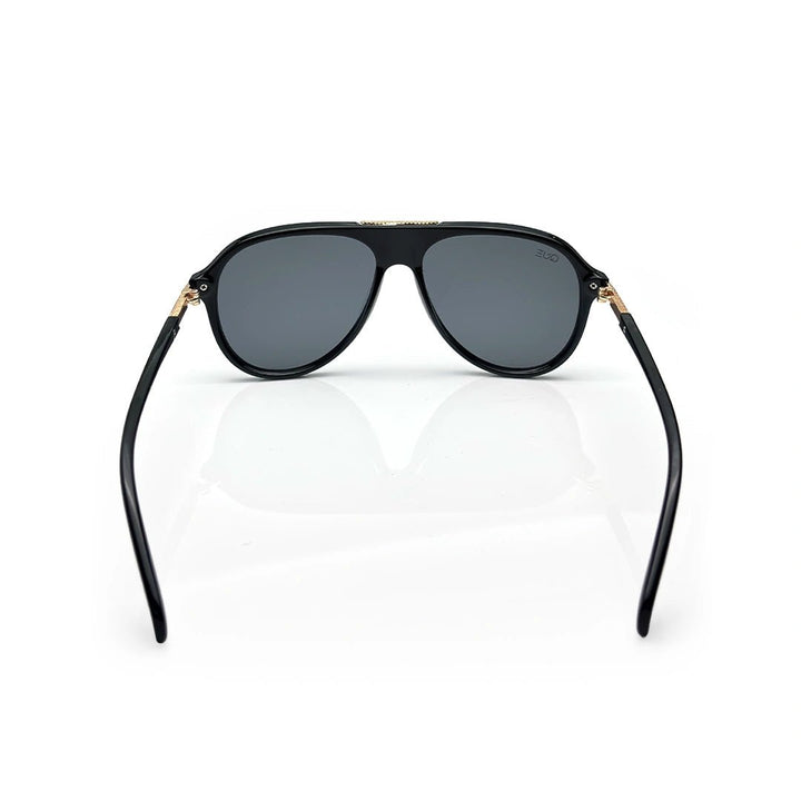 QUE STAMBH - Aviator - Que Universe