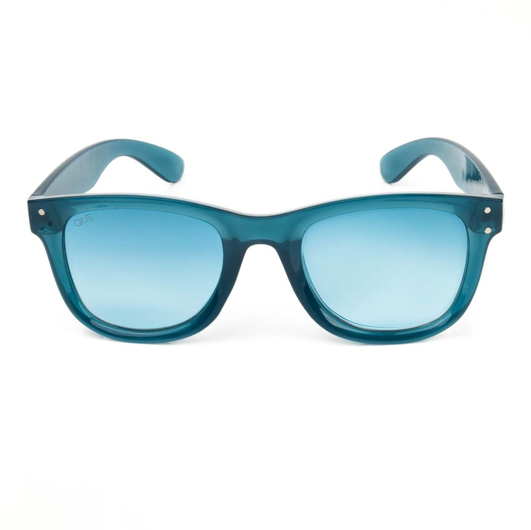 QUE STUDDED SQUARE - Wayfarer - Que Universe