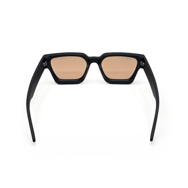 QUE TATVA - Wayfarer - Que Universe
