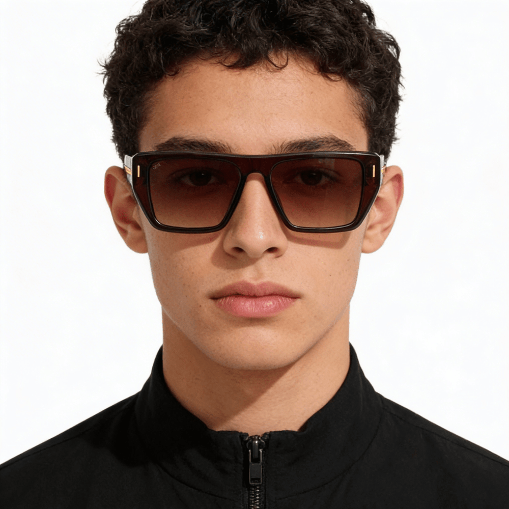 QUE VINT CLASSIC - MEDIUM - Wayfarer - Que Universe