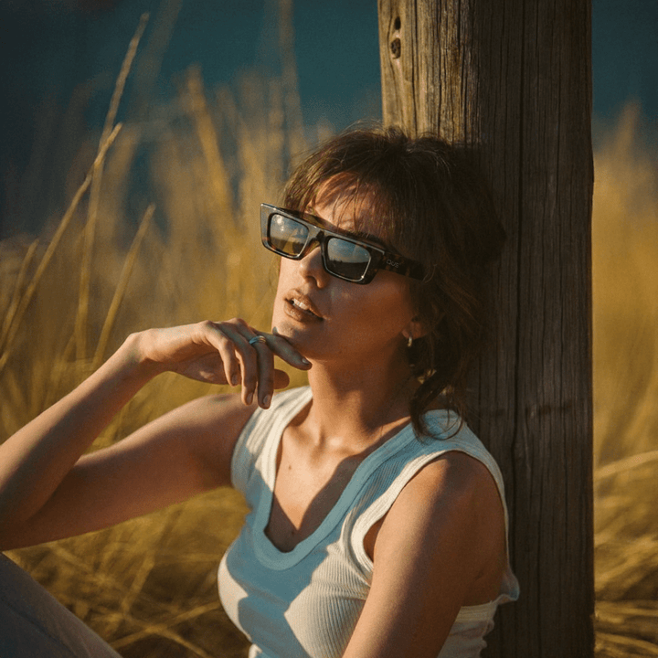 QUE WILD BURN - MEDIUM - ACETATE - Wayfarer - Que Universe
