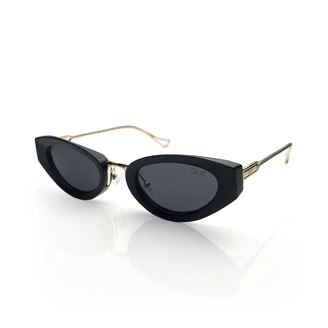 QUE VELVET EDGE - MEDIUM