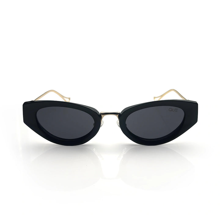QUE VELVET EDGE - MEDIUM